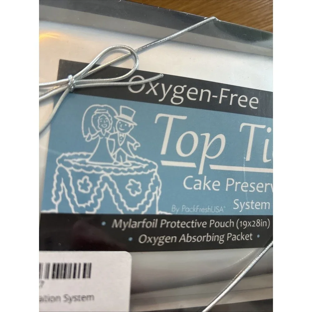PackFreshUSA Cake Preservation System Top Tier Wedding Cake Freezer Bag